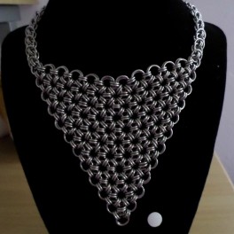 Stainless Stell Mesh Necklace/Choker with free matching earrings